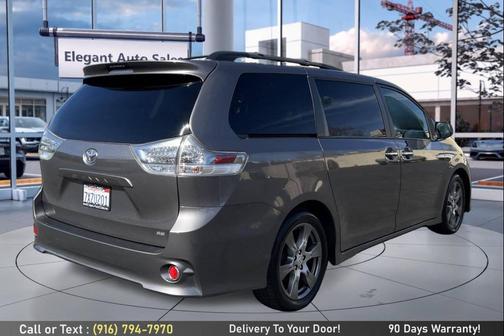 2017 Toyota Sienna SE Premium