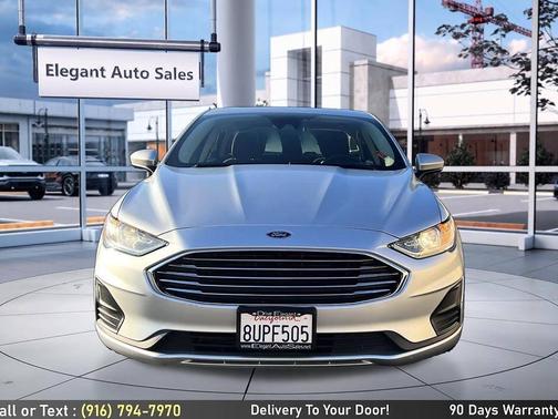 Ingot Silver Metallic 2019 Ford Fusion SE