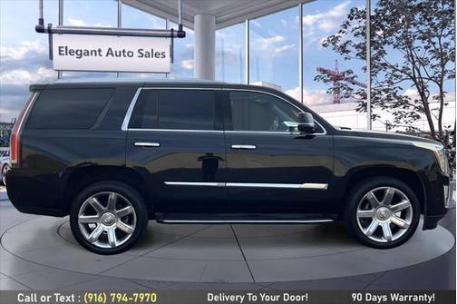 2017 Cadillac Escalade Luxury