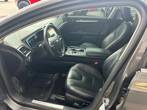 2019 Ford Fusion Hybrid Titanium