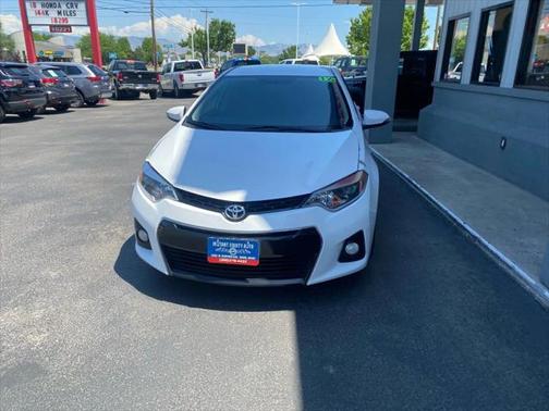2016 Toyota Corolla S