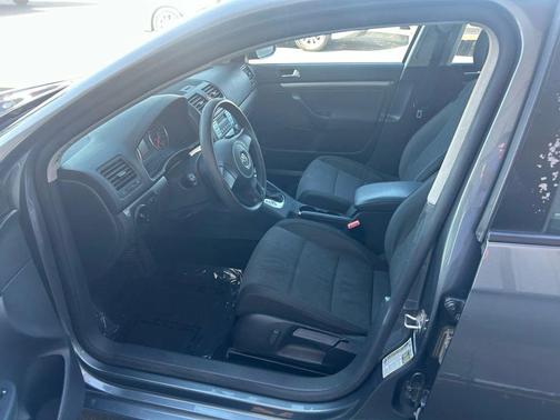 2010 Volkswagen Jetta S