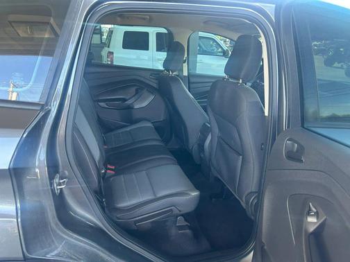 Magnetic Metallic 2018 Ford Escape S