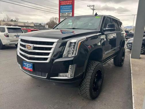 2018 Cadillac Escalade Sport