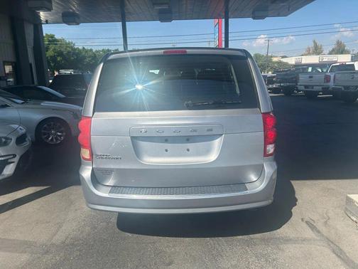 2016 Dodge Grand Caravan AVP/SE