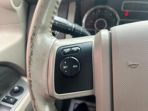 2014 Ford Expedition EL XL