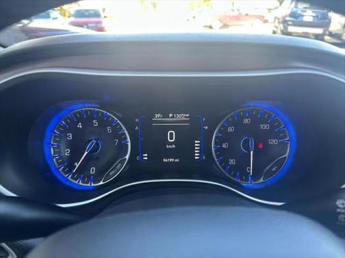 2018 Chrysler Pacifica Touring-L