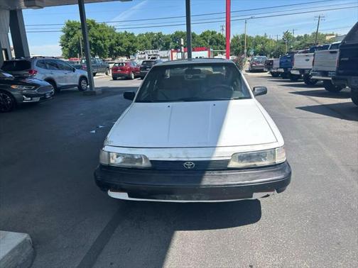 1990 Toyota Camry Base