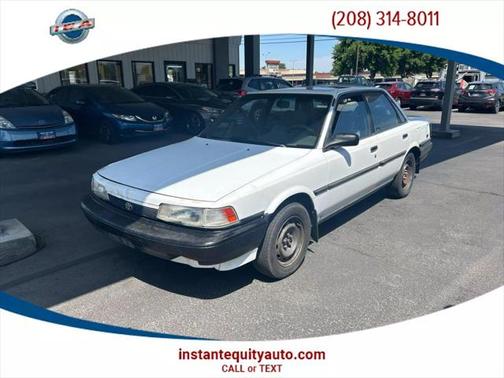 1990 Toyota Camry Base