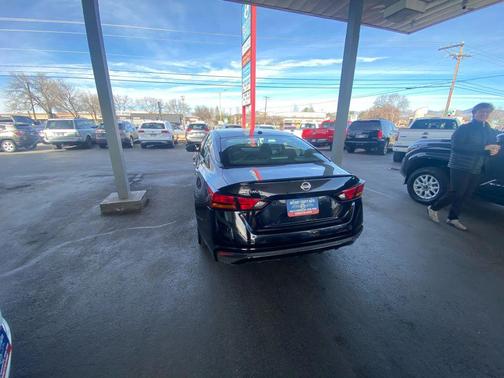 2020 Nissan Altima S FWD