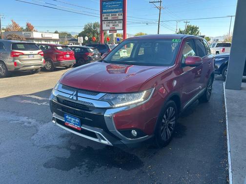2019 Mitsubishi Outlander SEL