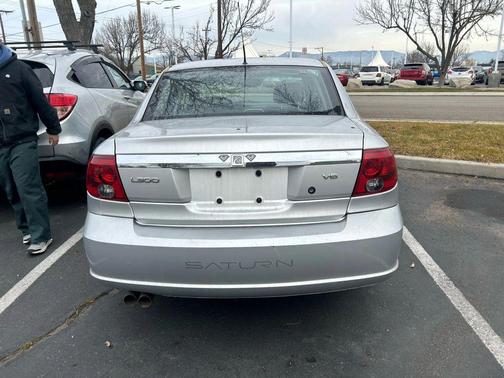 2003 Saturn L 300