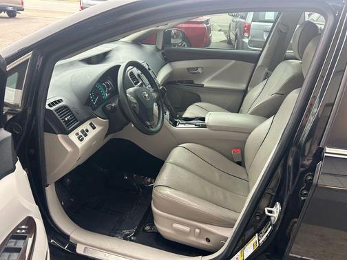 2011 Toyota Venza Base