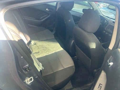 2017 Kia Forte S