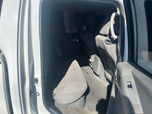 2010 Nissan Frontier SE