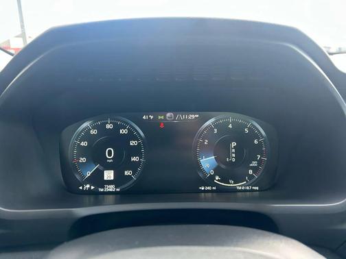2020 Volvo XC90 T5 Momentum