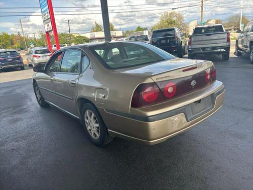 2004 Chevrolet Impala Base