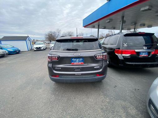 2018 Jeep Compass Latitude