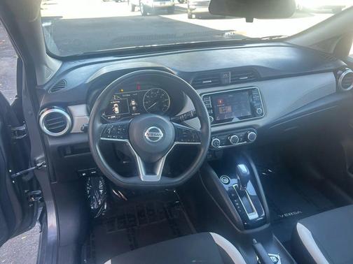 2021 Nissan Versa 1.6 SV