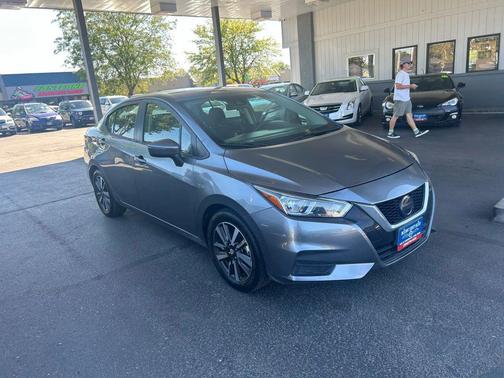 2021 Nissan Versa 1.6 SV