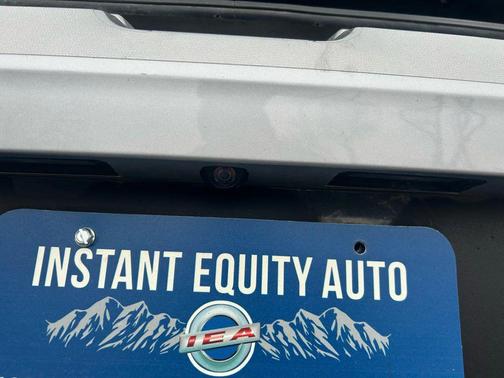 2020 Hyundai VENUE SEL