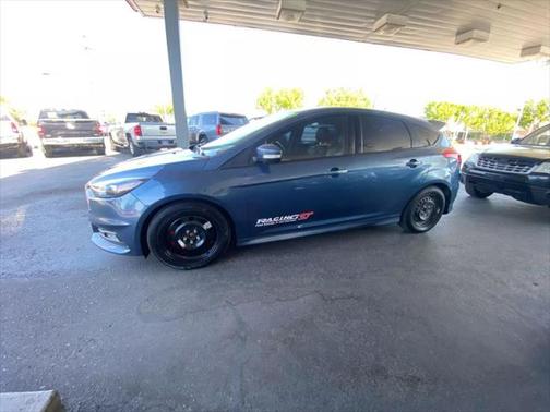2018 Ford Focus ST