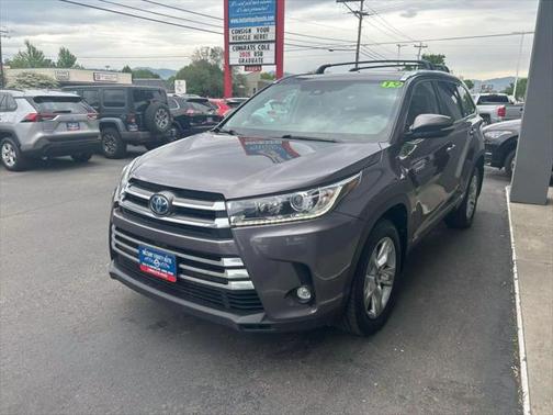 2019 Toyota Highlander Hybrid Platinum