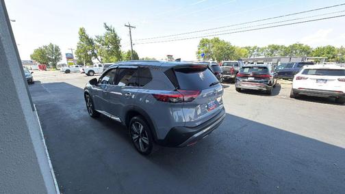 Gray 2023 Nissan Rogue SL