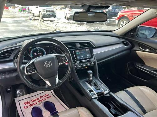 2017 Honda Civic Touring