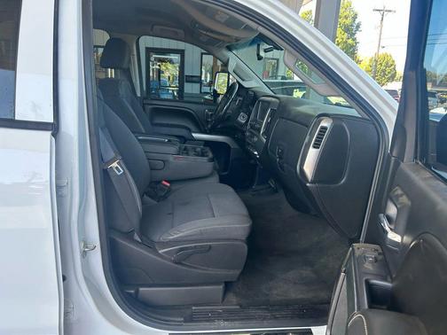 2017 Chevrolet Silverado 2500 LT