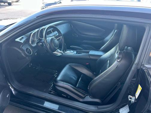 2011 Chevrolet Camaro 2LT