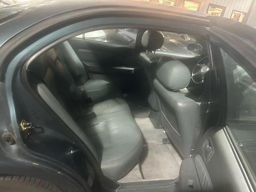 1999 Nissan Maxima GLE