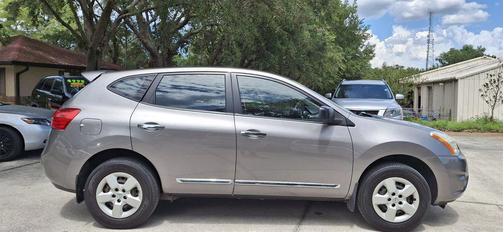 2011 Nissan Rogue S