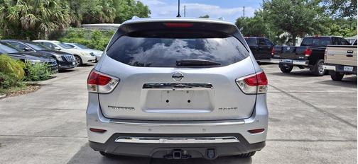 2013 Nissan Pathfinder Platinum