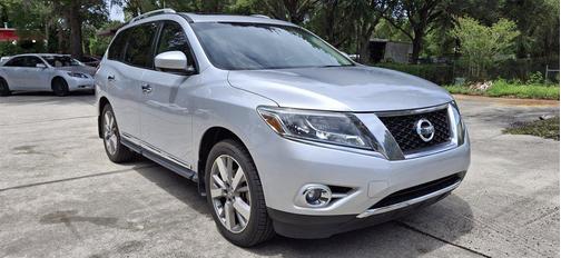 2013 Nissan Pathfinder Platinum