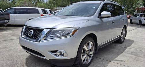2013 Nissan Pathfinder Platinum