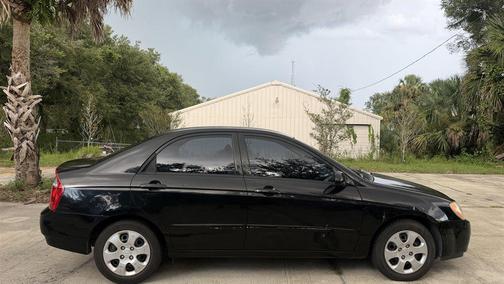 Black 2006 Kia Spectra EX