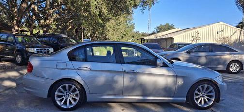 2011 BMW 328 328i 4dr Sedan