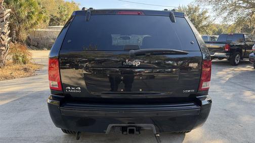 2010 Jeep Grand Cherokee Laredo