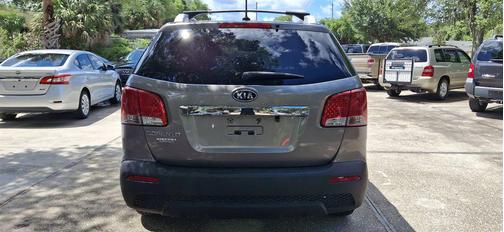 2013 Kia Sorento LX