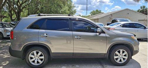 2013 Kia Sorento LX