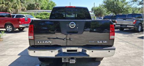 2010 Nissan Titan SE