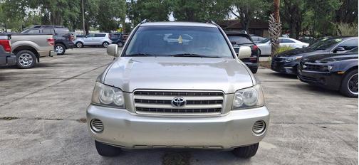 2002 Toyota Highlander Base