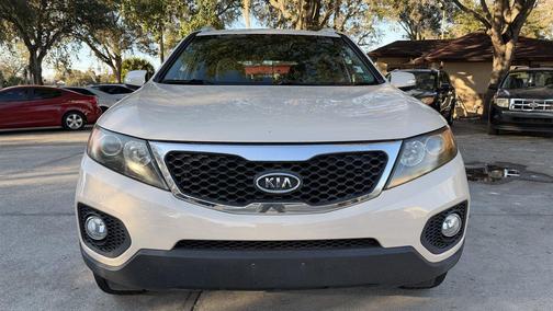2011 Kia Sorento LX