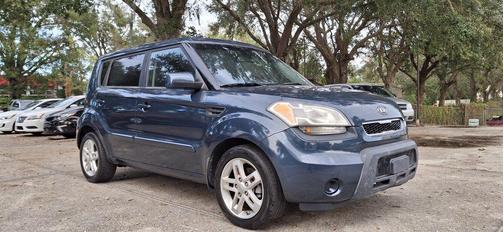 2011 Kia Soul +