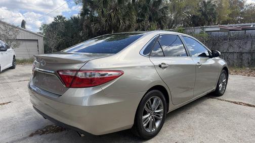 2017 Toyota Camry LE
