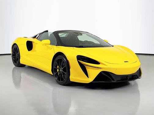 2026 McLaren Artura SPIDER