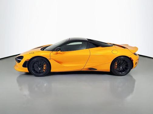 Papaya Spark 2027 McLaren 750S