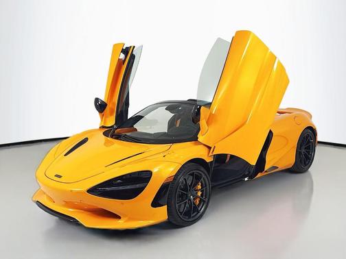 Papaya Spark 2027 McLaren 750S