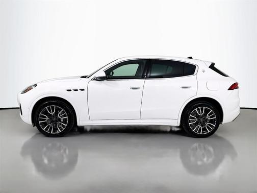 2025 Maserati Grecale Base